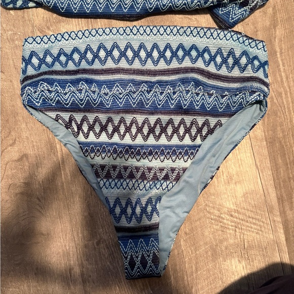 Beach Riot Blue Patterned Bikini - Picture 2 of 3